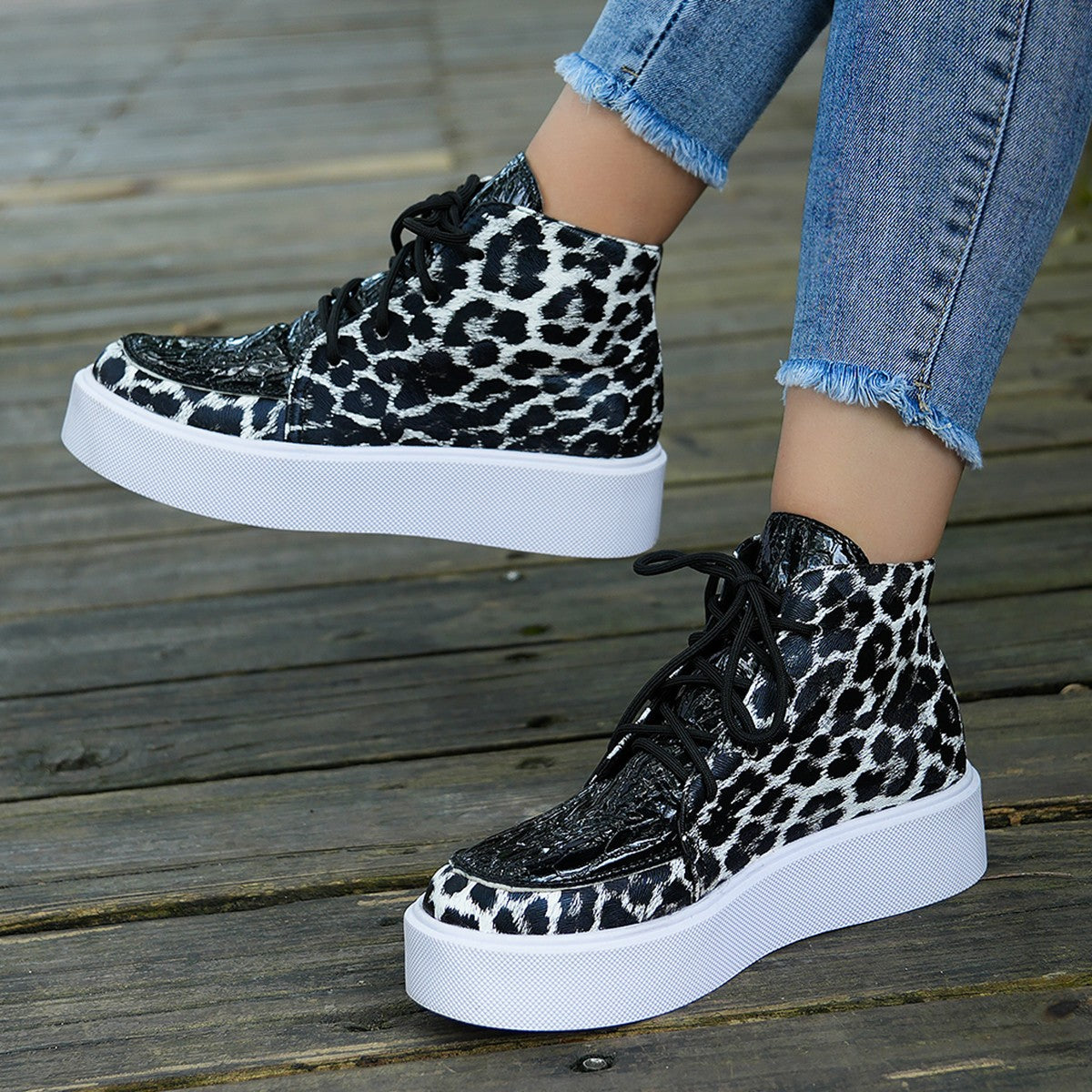 PU Leather Leopard Platform Sneakers