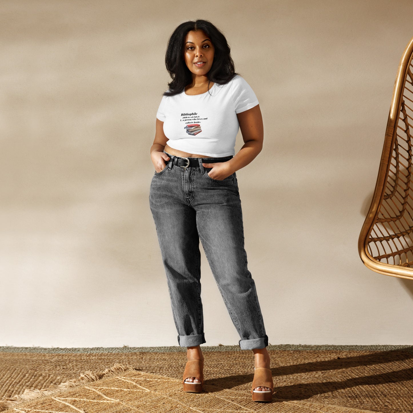 BIBLIOPHILE Women’s Crop Tee